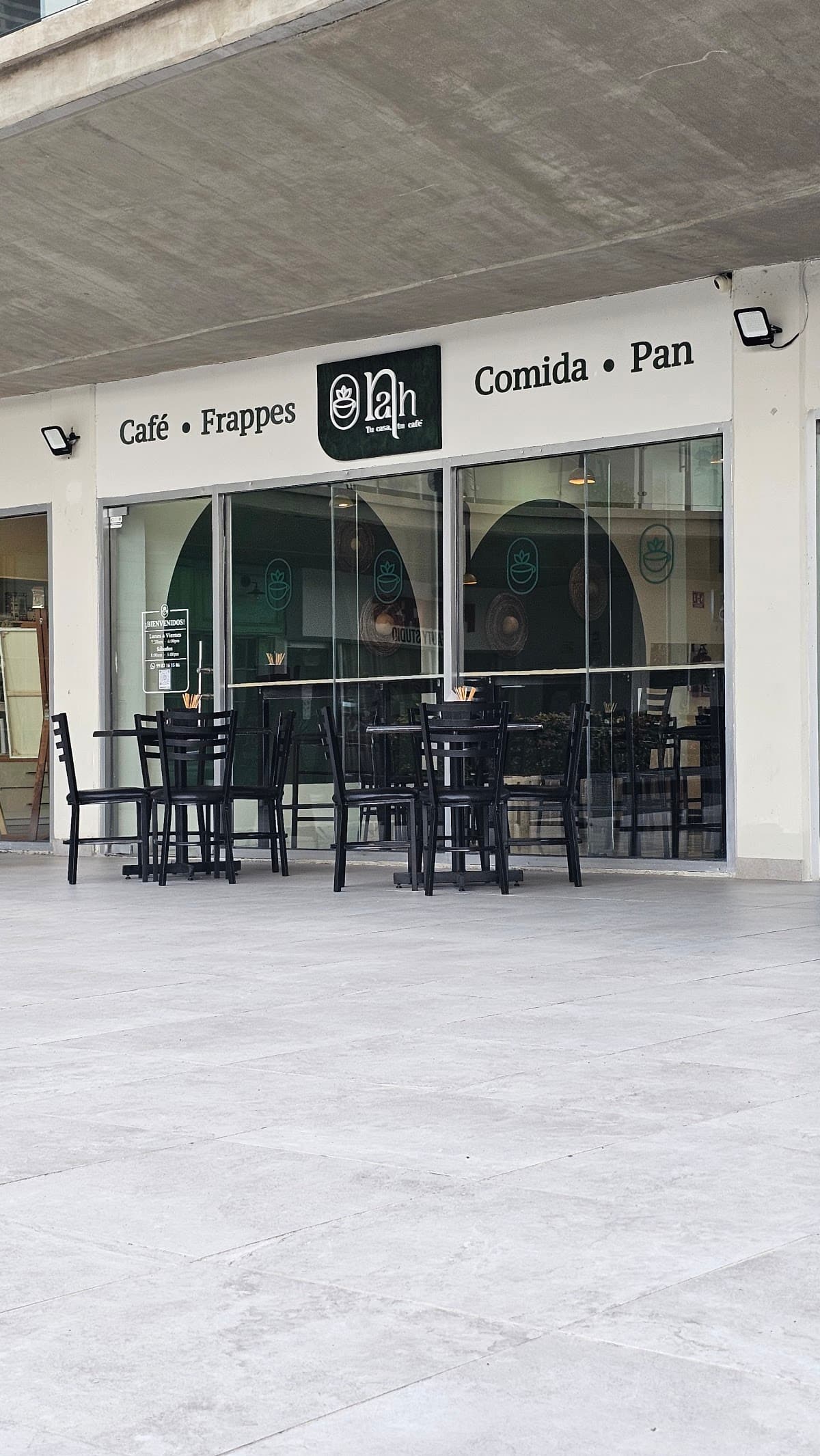 Nah Café