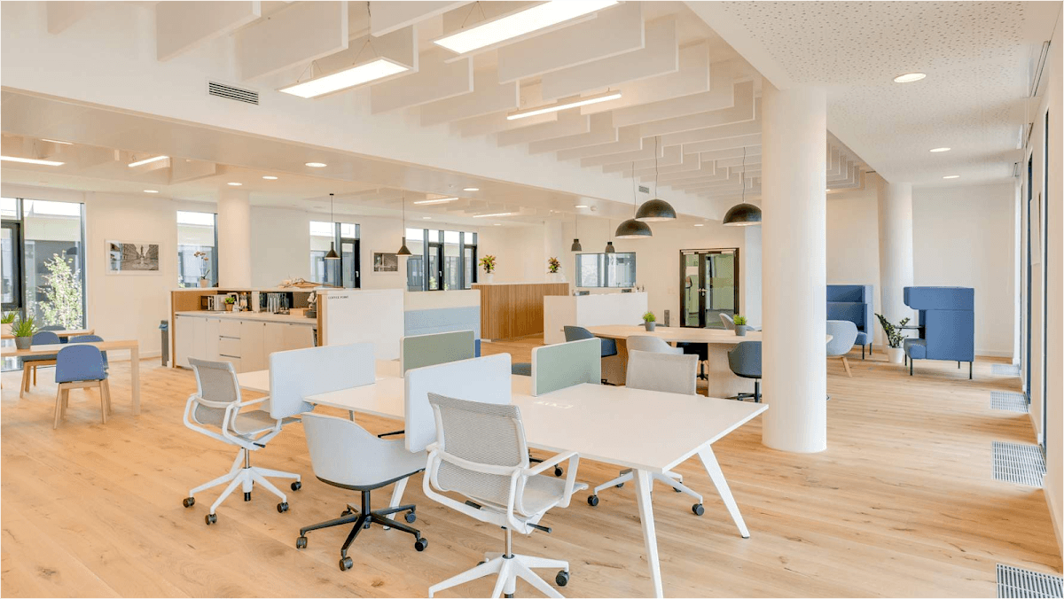 Regus Riverside Office Tower