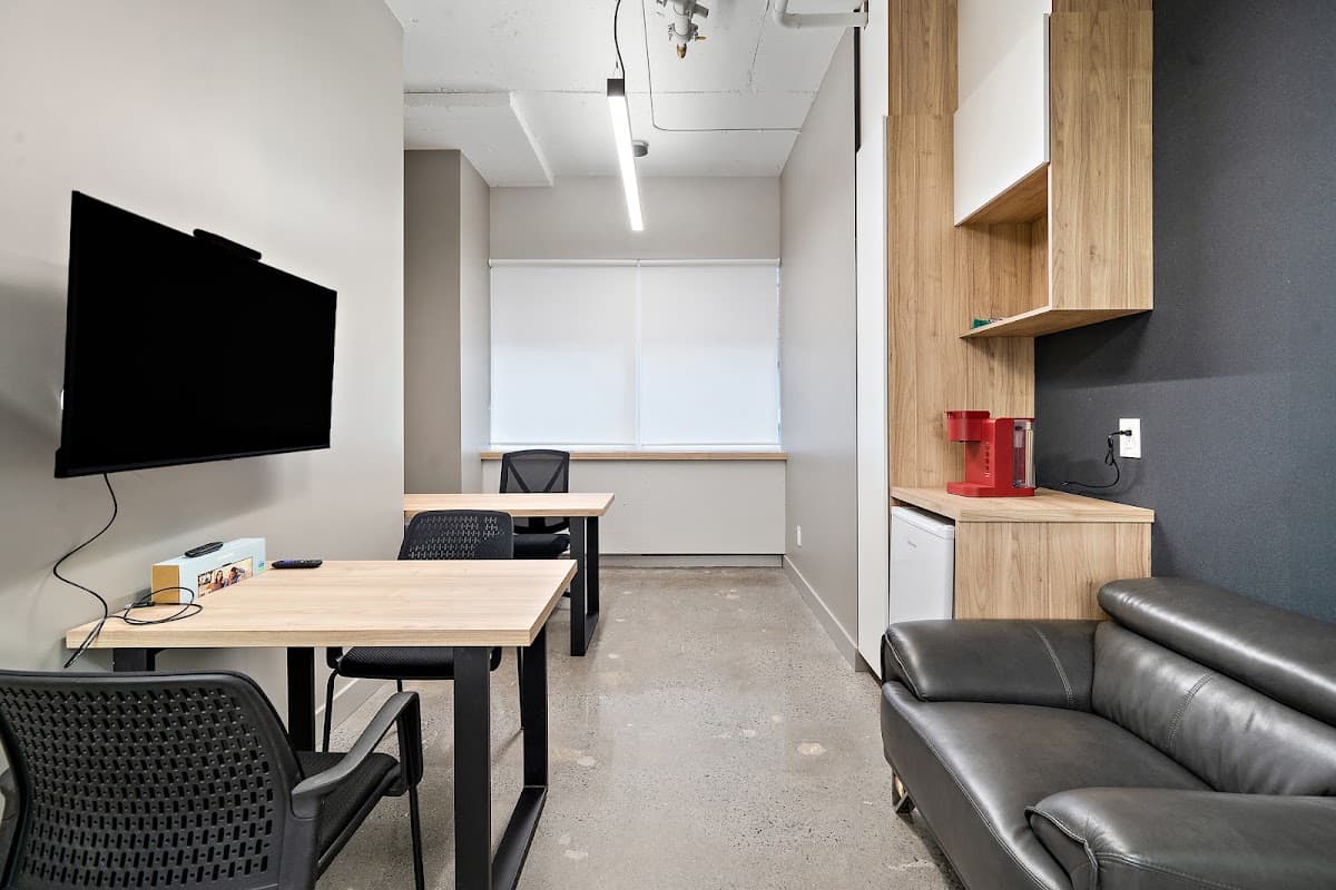 Swivl Workspaces / Coworking