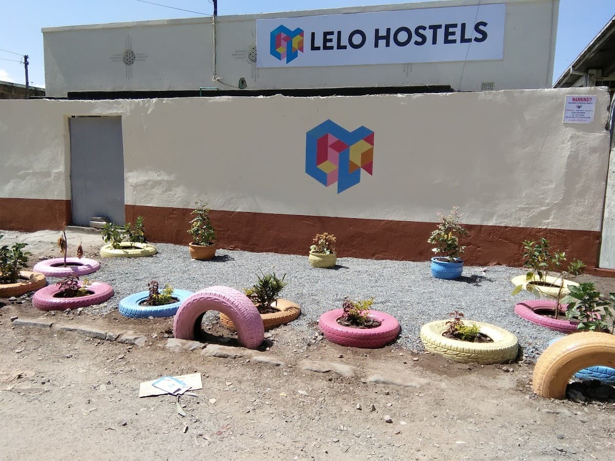 Lelo hostels