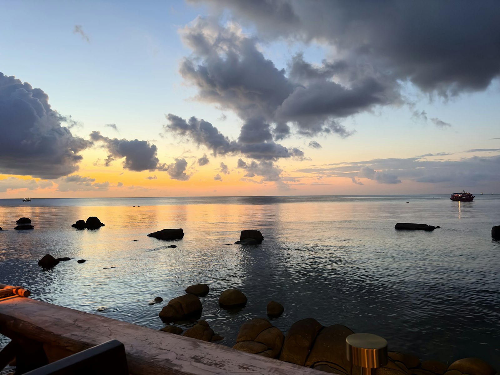 Ko Pha Ngan — nomad city